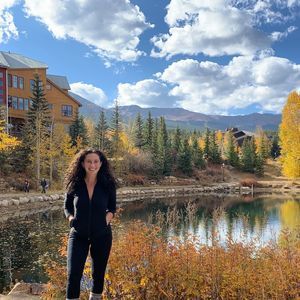 Meet your Posher, Clarkie